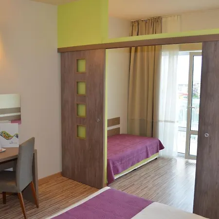 Aqua Nevis & Aqua Park Hotel