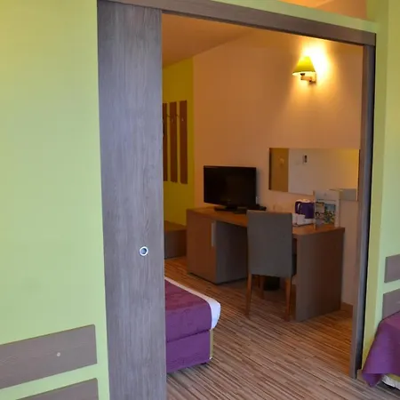 Aqua Nevis & Aqua Park 3*