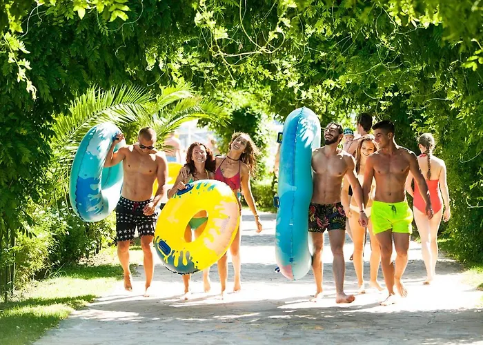 Aqua Nevis & Aqua Park ホテル