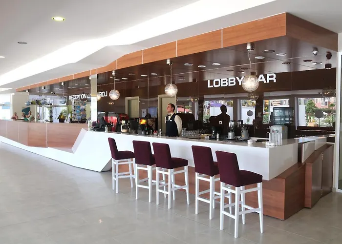 Aqua Nevis & Aqua Park Hotel