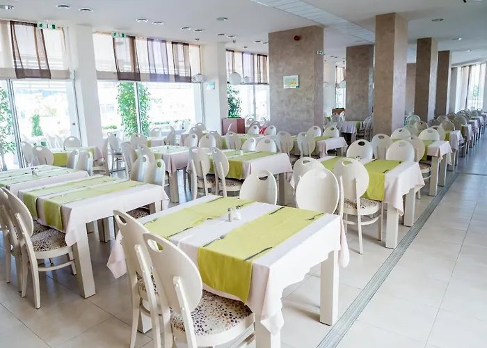 ホテル Aqua Nevis & Aqua Park サニービーチ