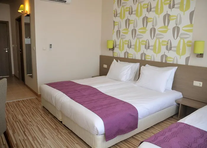 ホテル Aqua Nevis & Aqua Park 3*