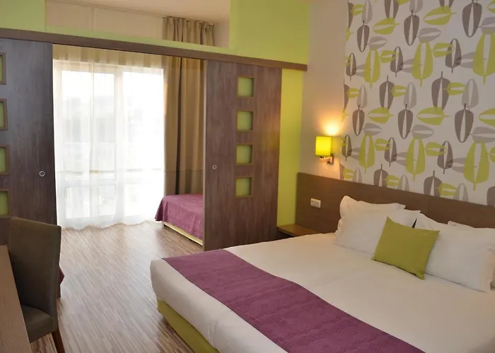 Aqua Nevis & Aqua Park Słoneczny Brzeg