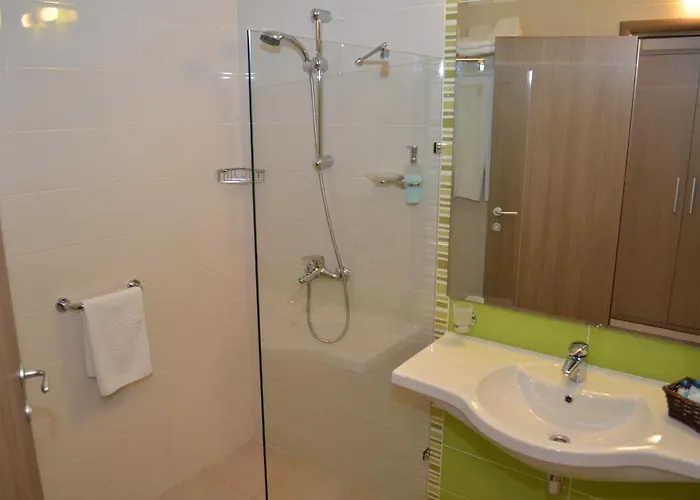 Aqua Nevis & Aqua Park