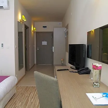 Hotel Aqua Nevis & Aqua Park Slantschew brjag