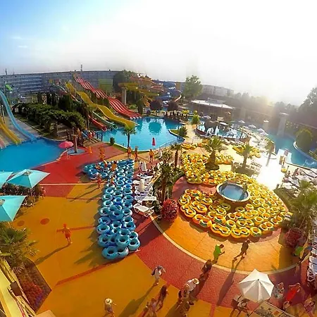 Aqua Nevis & Aqua Park Slantschew brjag