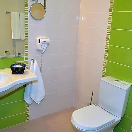 Aqua Nevis & Aqua Park 3*