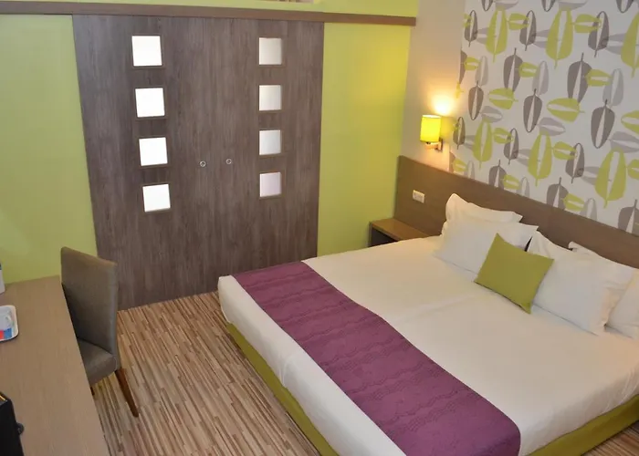 Aqua Nevis & Aqua Park Slăntjev Brjag