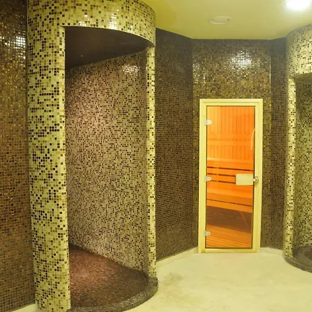 Aqua Nevis & Aqua Park Napospart